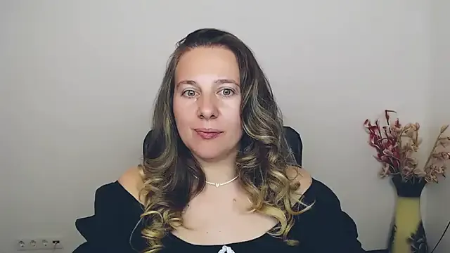 Darklure_ — for a luxurious mood
