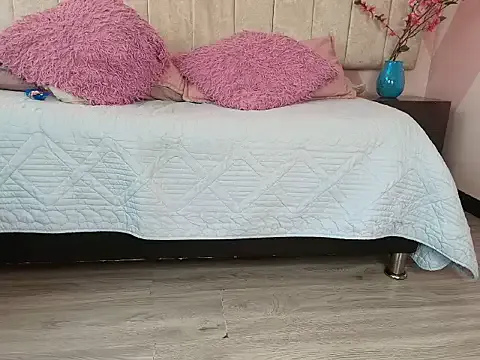 DarlingDuchess_ — lush control x 5 min