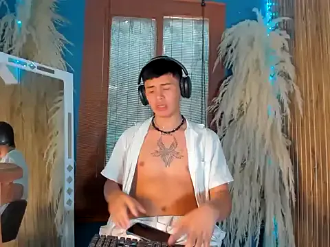 daveel_hot — welcome