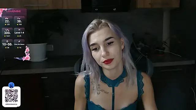 DevilishKayla — Oil on my boobs