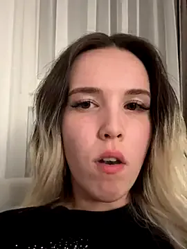 Diamond_lucyy — Naked