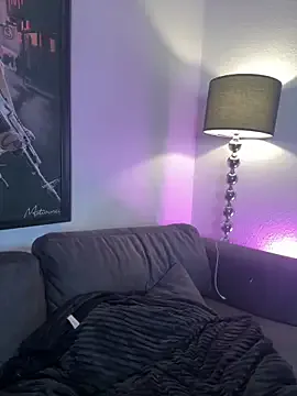 DirtyDahlia — Toy Controlle 4 min + nude pic