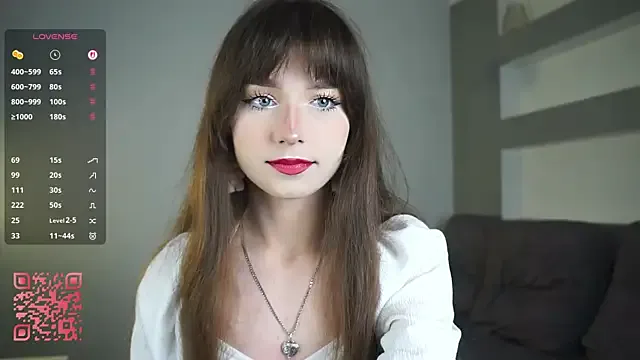 DreamyDaisy — Look under my cuty skirt