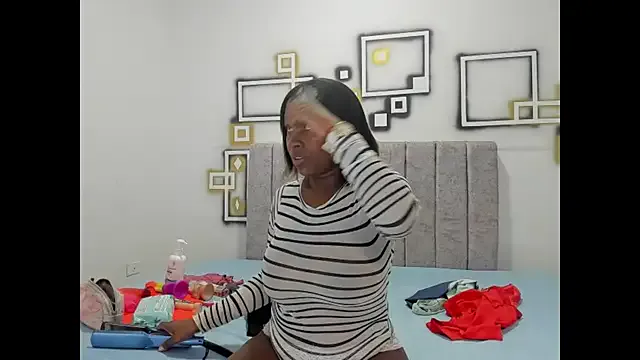 ebony_hard_sex — cum face