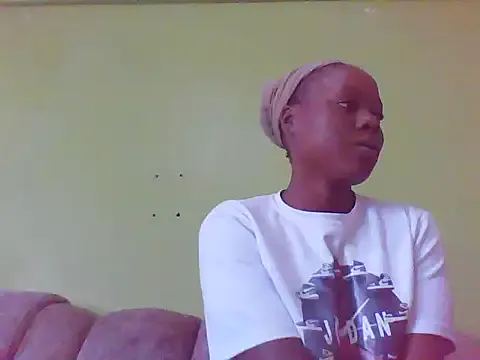 EBONYVANILLA02 — lets have fun with this juicy big ass