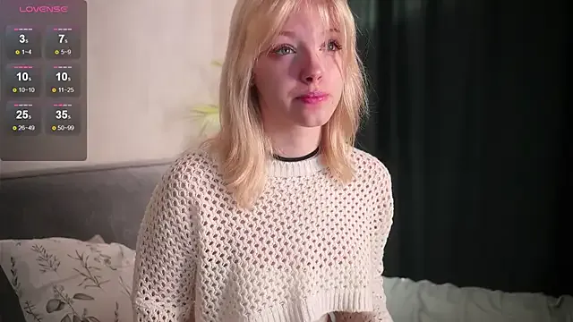 EdlaHewell — Flash panties and tease it