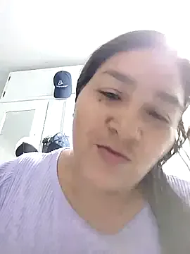 EliehtIsabellx — make my pussy drip