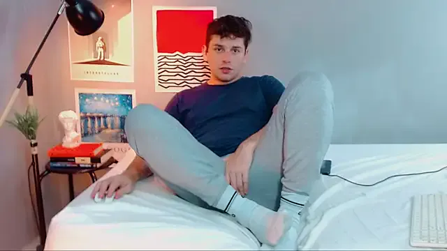Elio555 — show cum