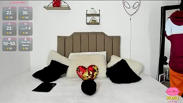 Elisabeth_swan — Naked Show & Oil In My Body