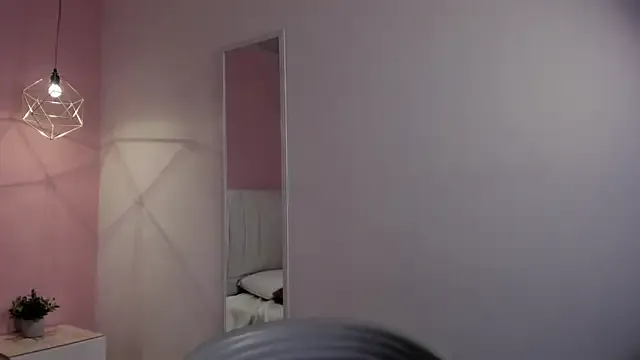 elisabethflores — spank tits x5