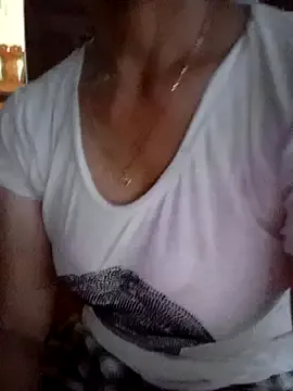 Ella3838 — Freechat on StripChat