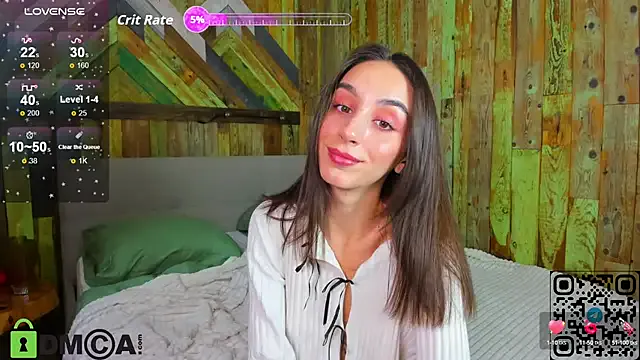 Elliizabeth — tease with a bare ass