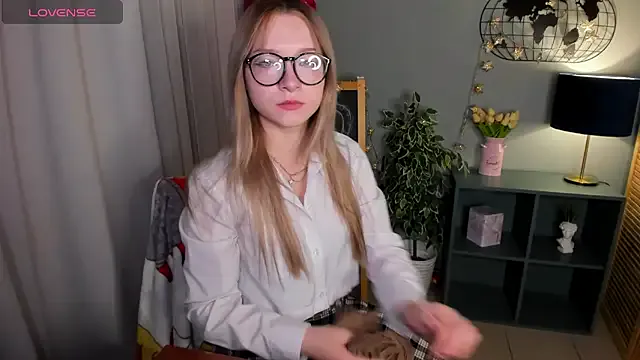 elliupp — Private on StripChat