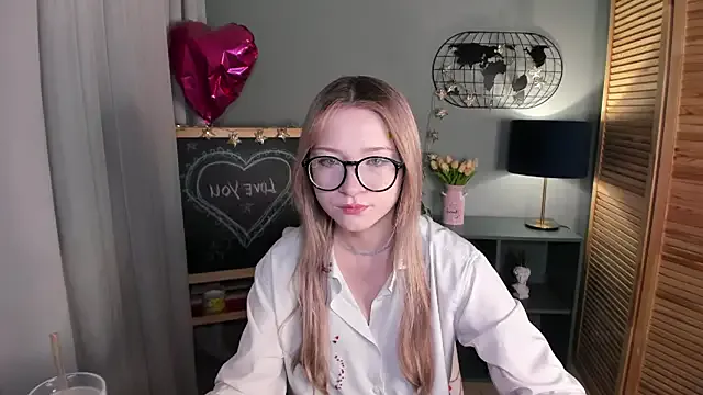 elliupp — Freechat on StripChat