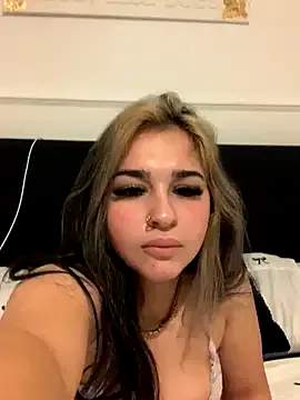 ElsaMae — Fuck myself with the dildo