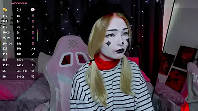ElswythCovil — spank ass