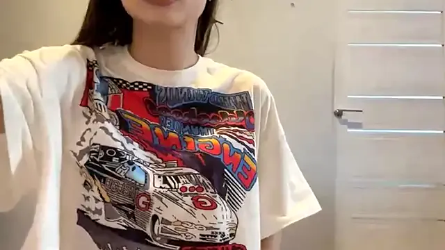 EmiJourney — tease boobs