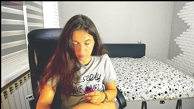 emili77777 — Freechat on StripChat