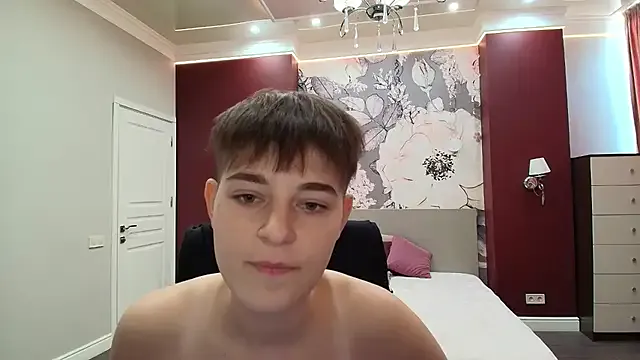 EmiliaYours — touching pussy
