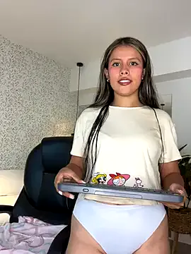 EMILIIA_RICHTER__ — SQUIRTTTTTTTTT