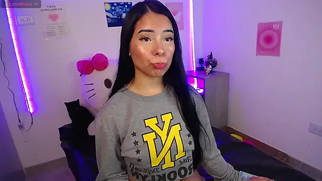 Emilybutterfly1 — Ride pillow oil tits 