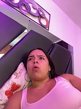 EmilyHarperr — Finger in my pussy 