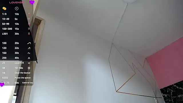 emmydurant — Play with my fingers in my pussy