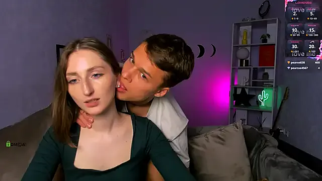 eva_smiith_ — kiss