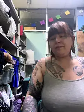 evacheers — Take 2 cocks up ass n BBC IN MY MOUTH