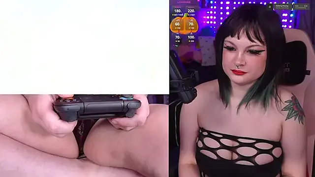 evamila — TOPLESS