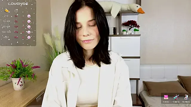 EvaMoGreen — Touch my honey boobs^^