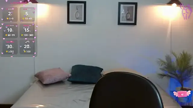 Evanss_lx — full naked