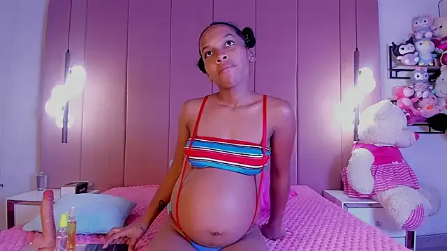 Everly_Smith — Freechat on StripChat