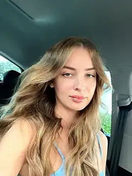 EvieEvans — Last tipper gets 5 new girl girl porns