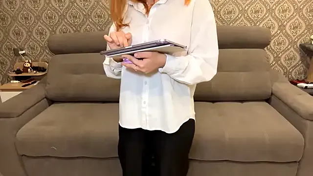 FieryAmelia — :Spank my little butt x5