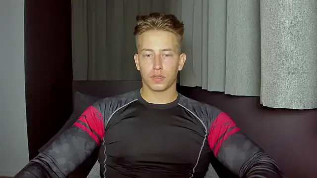 Findom_alpha — Show dick in public
