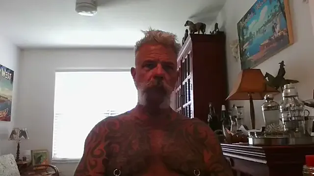 FLdbear — Florida is great -- need money!