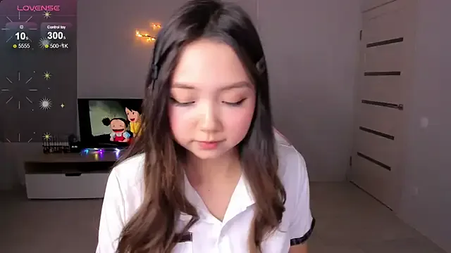 Fluffy_Rose — tease with my stockings