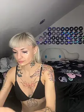 FluffySlutt — Freechat on StripChat