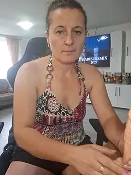 Fluturas2 — Make me moan Lovense Control 5 mins