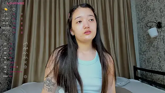 FreyaRaya — take off top