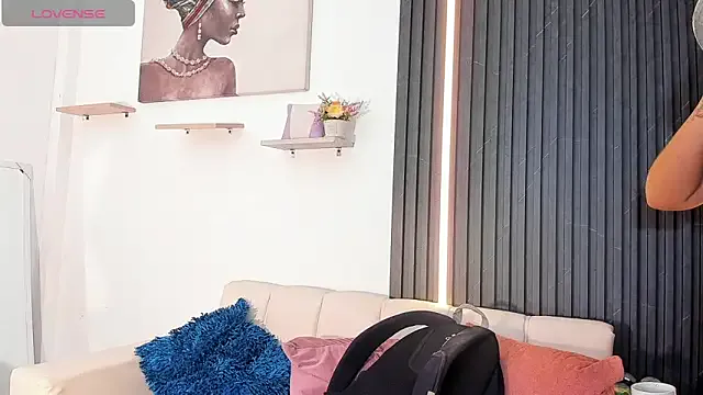 Gabrielaa_Miller_ — oil in tits