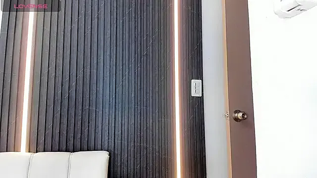 Gabrielaa_Miller_ — Cream tits show