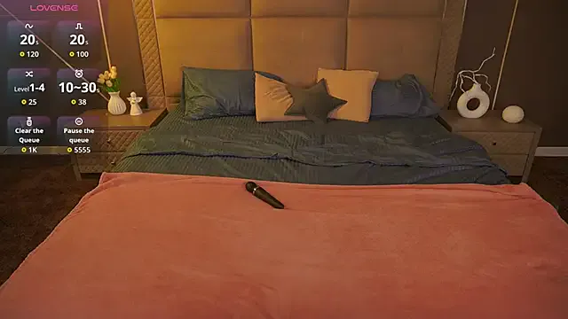 GabriellaJass — naked party 