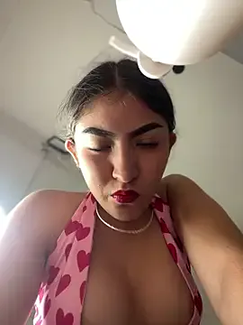 Gaby-Herrera — FINGERING PUSSY + SHOW ASSHOLE 