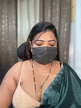 GEET-LOVE — CREAMY BOOBS