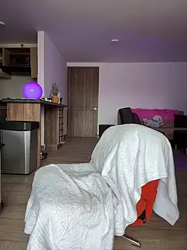 Georgiafox — erotic dance