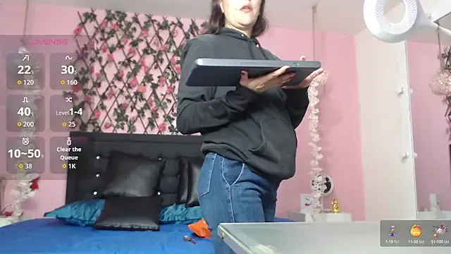 GeorginaBianco — oil anus