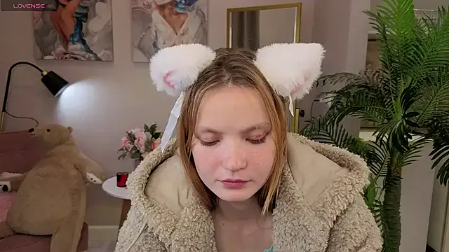 Ginger_Emma — massage my shoulders
