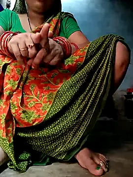 gulapi-gulistan180 — @Barsha137 msg me am new here fhul open